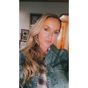 Meet your Posher, Meaghan